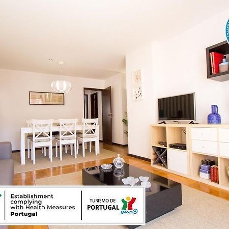 Spacious Apartment In Лиссабон Экстерьер фото